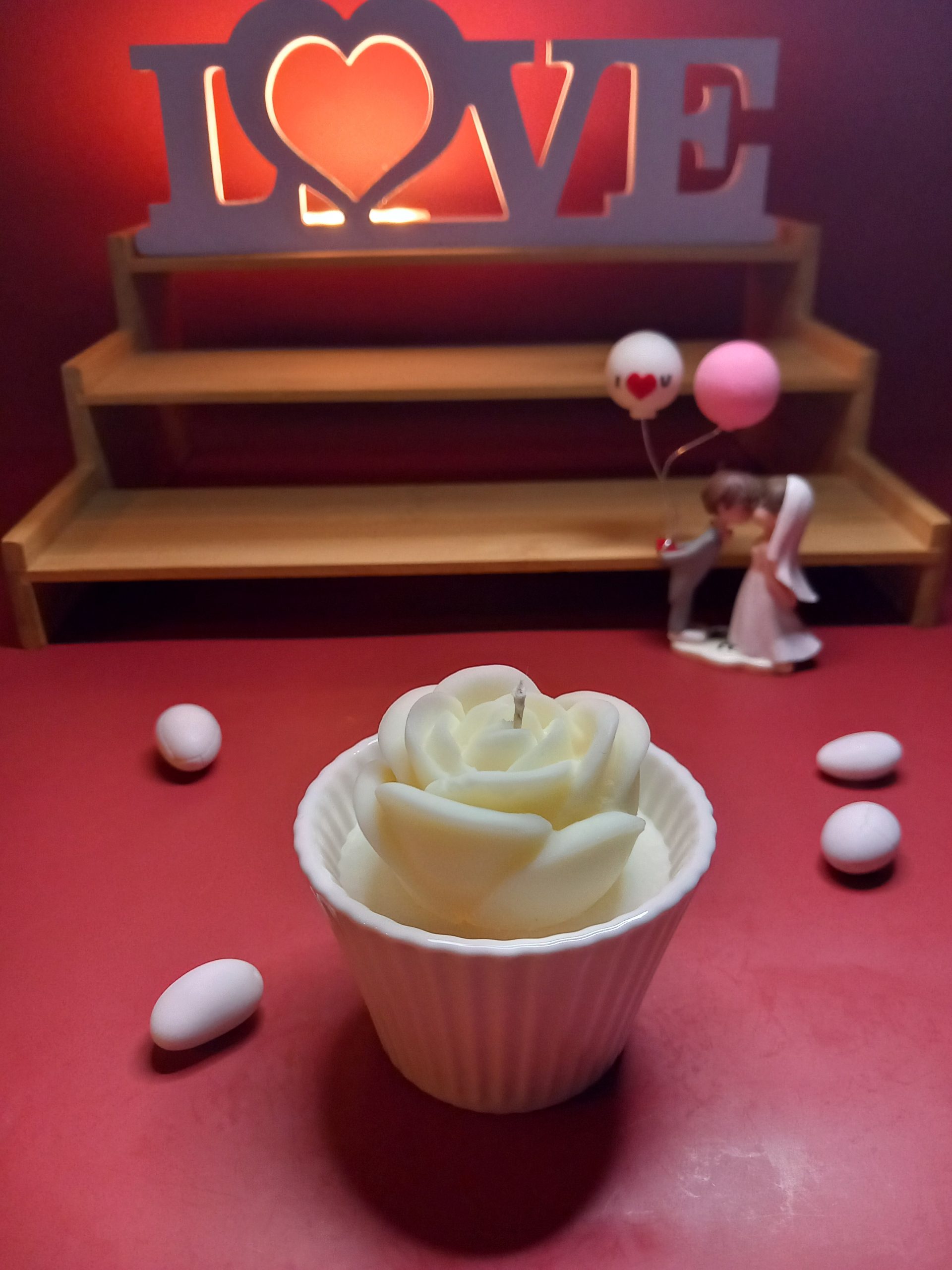 Μπομπονιέρα "Rose Cupcake" - Αρωματικό Κερί σε Πορσελάνινη Βάση - Image 2