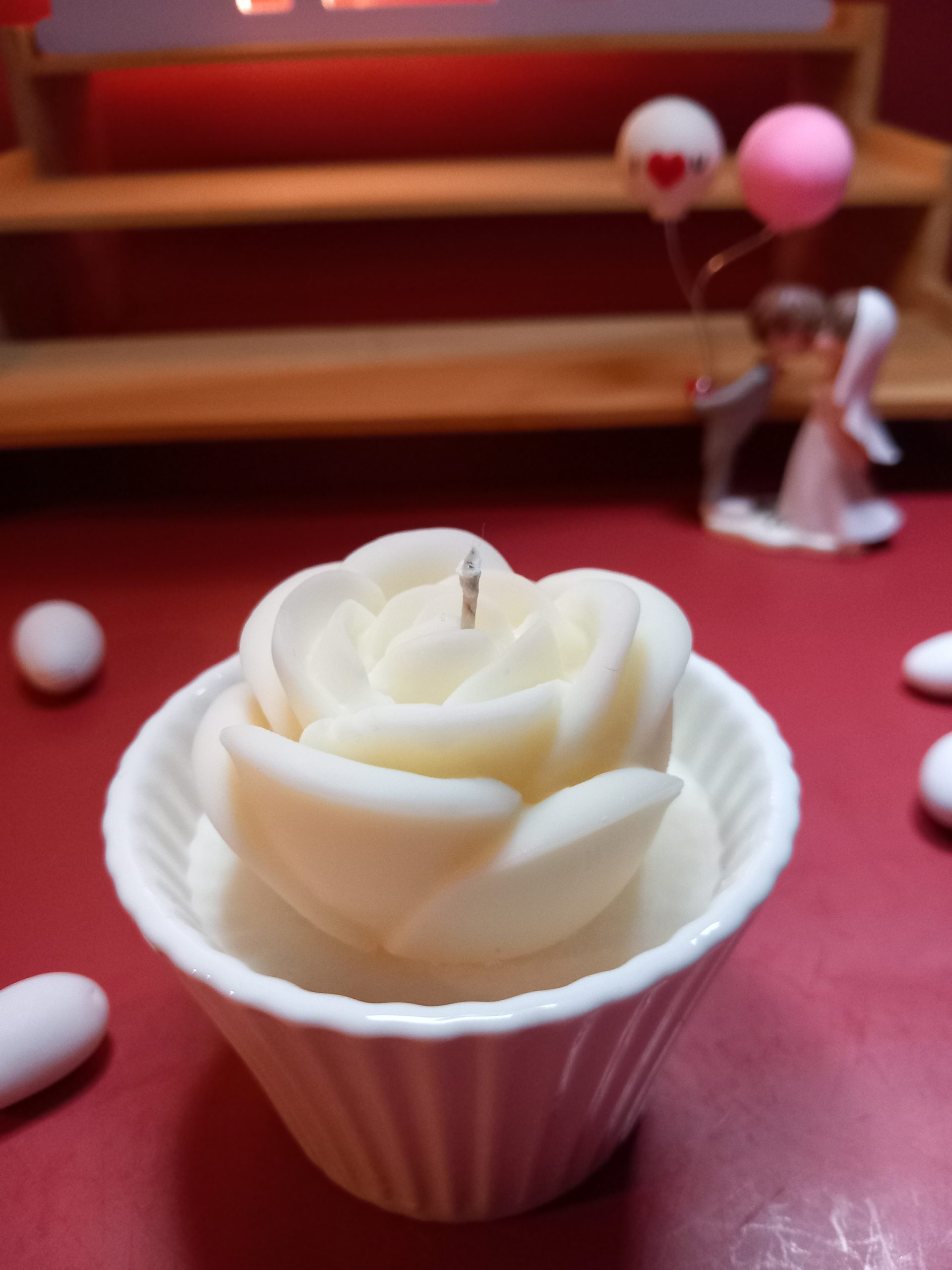 Μπομπονιέρα "Rose Cupcake" - Αρωματικό Κερί σε Πορσελάνινη Βάση - Image 3
