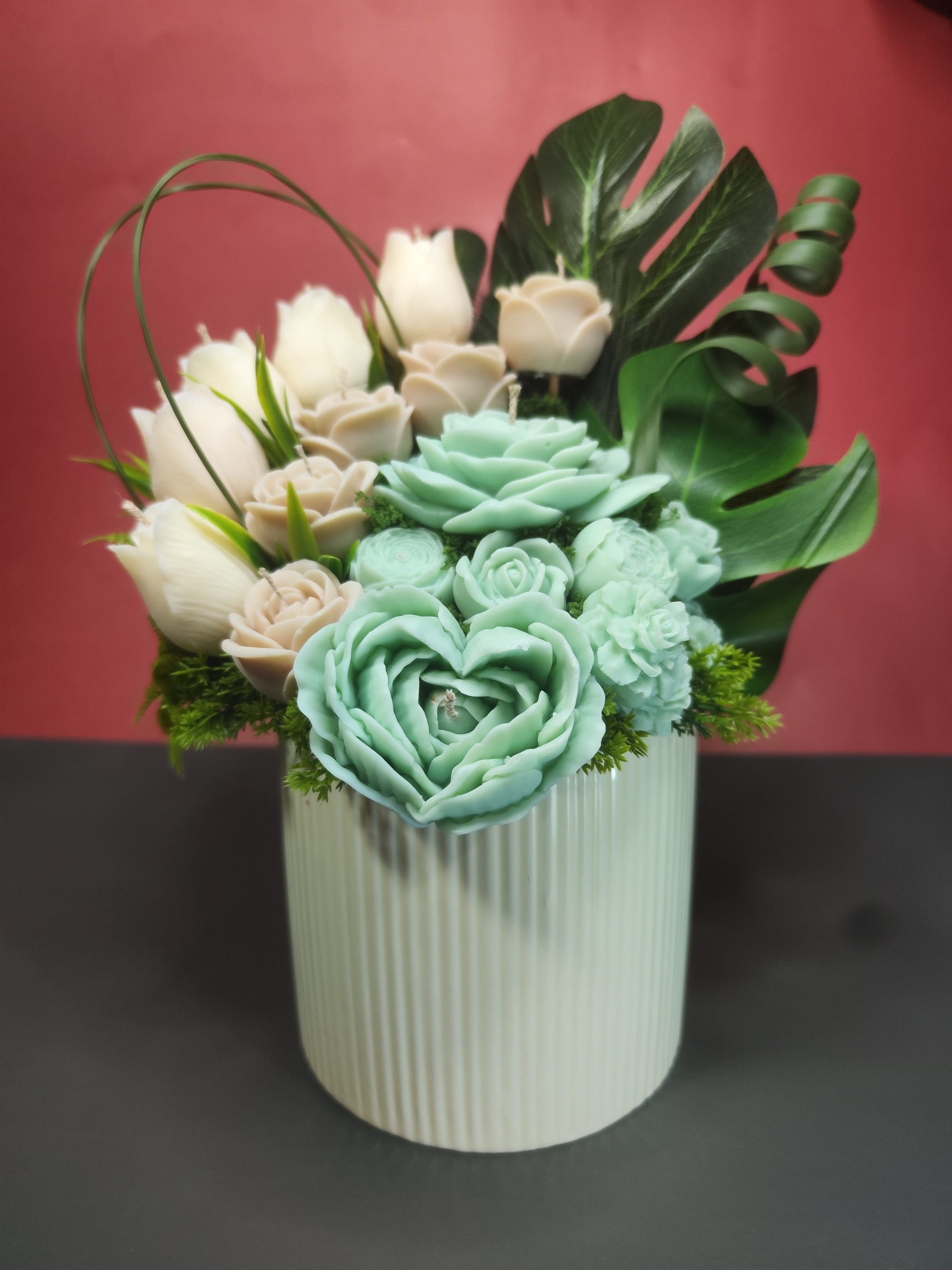 Mint & Cream